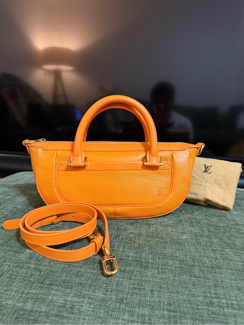 Louis Vuitton Epi Brea MM Orange Mandarine Leather Satchel Shoulder Bag